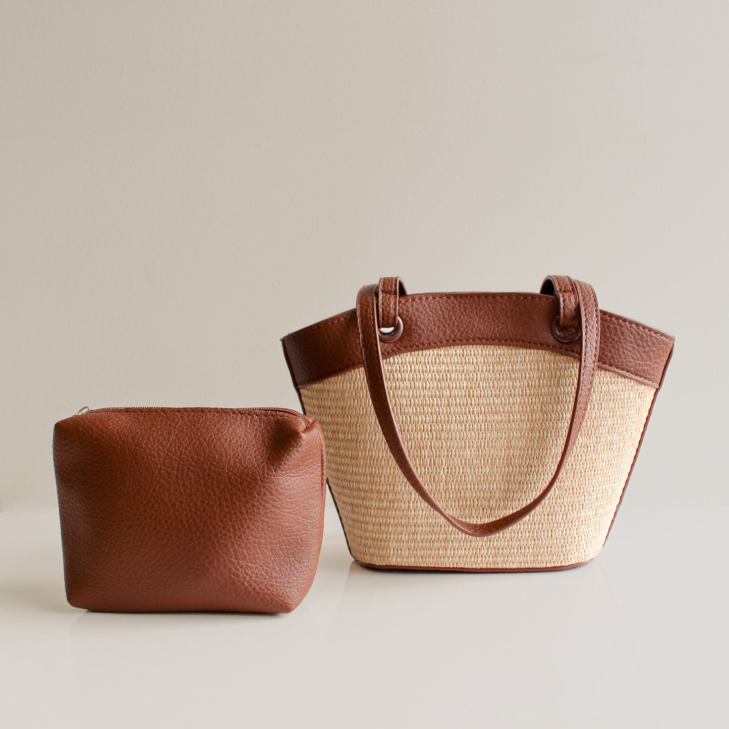 Olivia Shoulder Bag | Brown