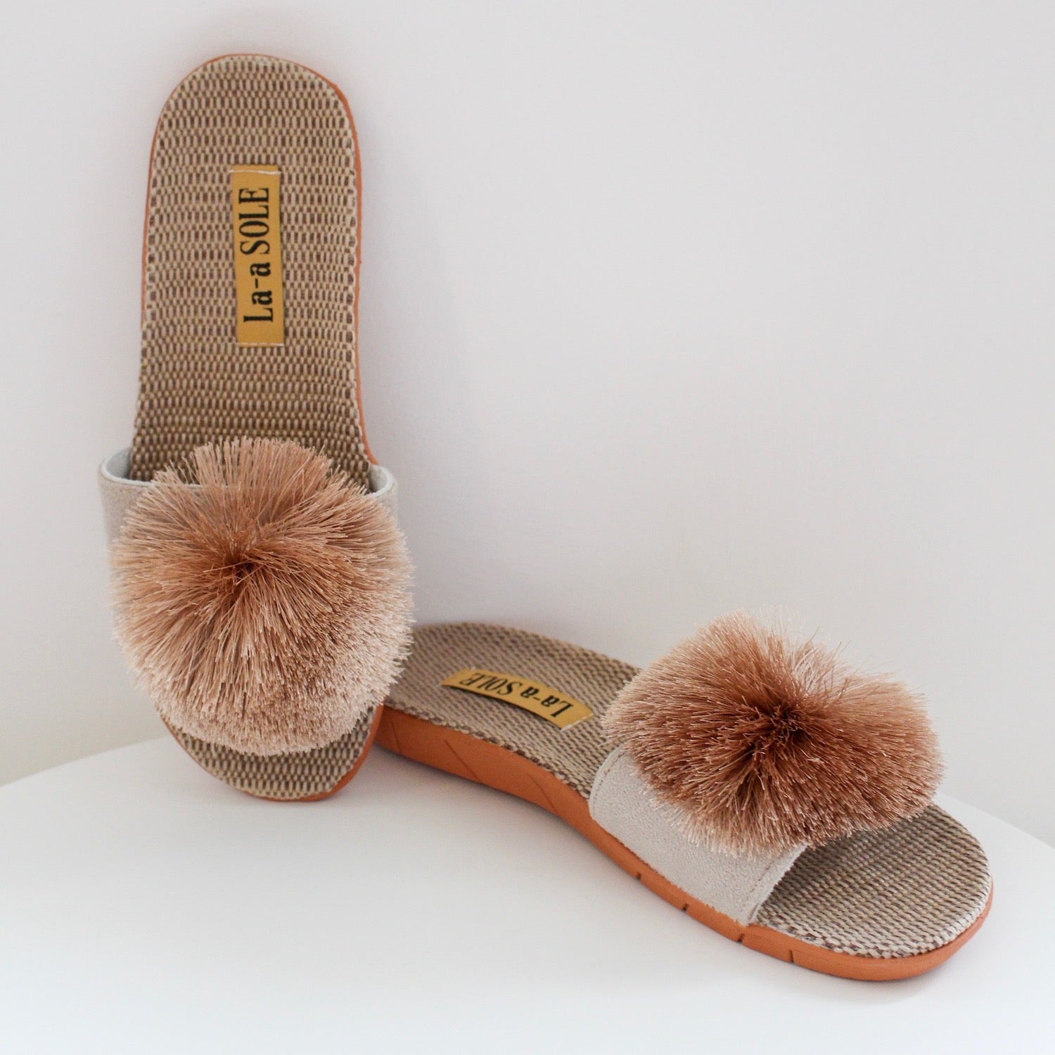 Pom Pom Slides | Champagne â La-a SOLE