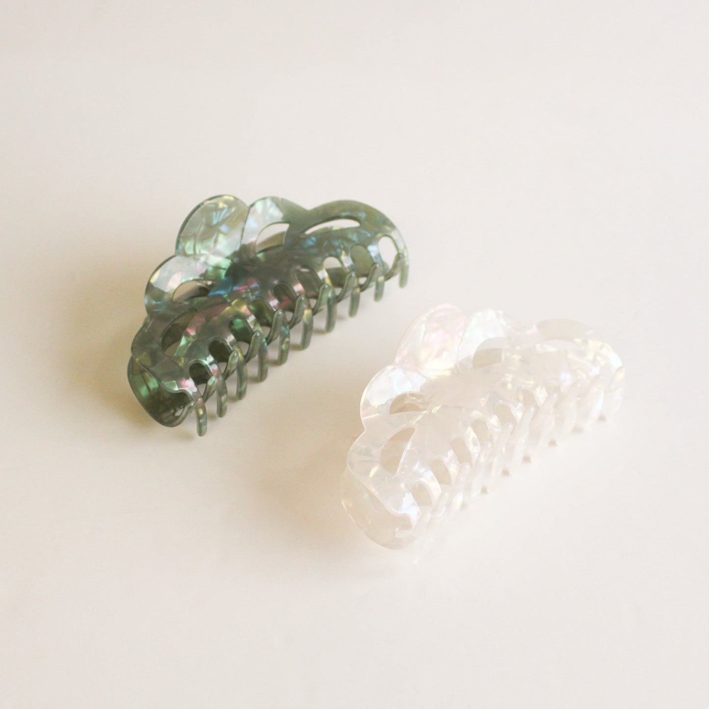 Large Cloud Cutout Claw Hair Clip | Iridescent White