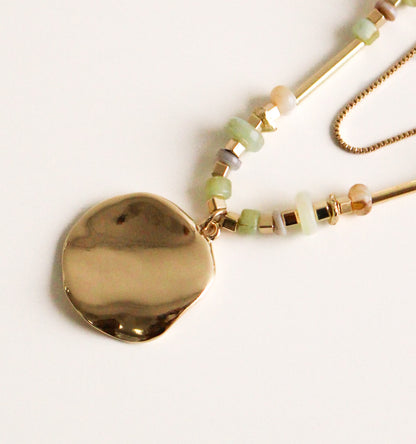 Double Layer Natural Stone Necklace | Hammered Gold Pendant